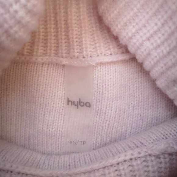 Hyba Ladies Size XS Light Pink Long Sleeves Lighter Weight Turtleneck / Tunic - Picture 3 of 10